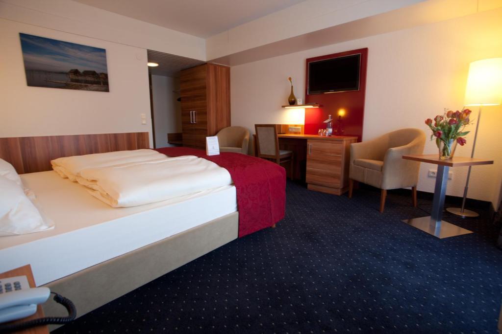 Hotel Knaus Am Hafen Uhldingen-Mühlhofen Kültér fotó