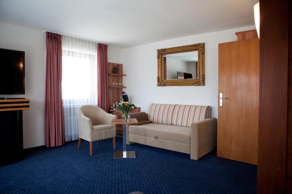 Hotel Knaus Am Hafen Uhldingen-Mühlhofen Szoba fotó
