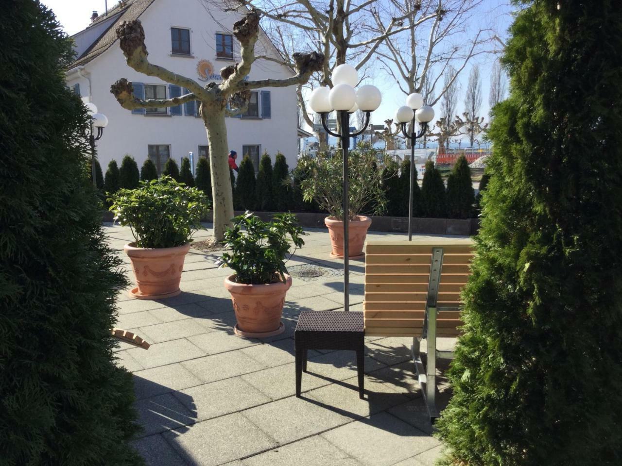 Hotel Knaus Am Hafen Uhldingen-Mühlhofen Kültér fotó